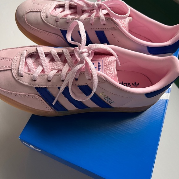 Adidas Pink and Blue Sneakers - Picture 4 of 5